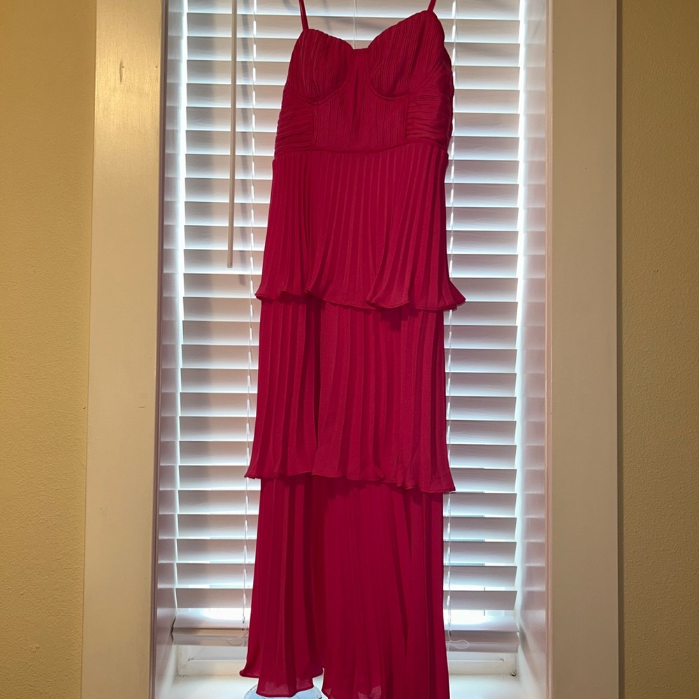 Lulu’s Cascading Crush Hot Pink Tiered Midi Dress